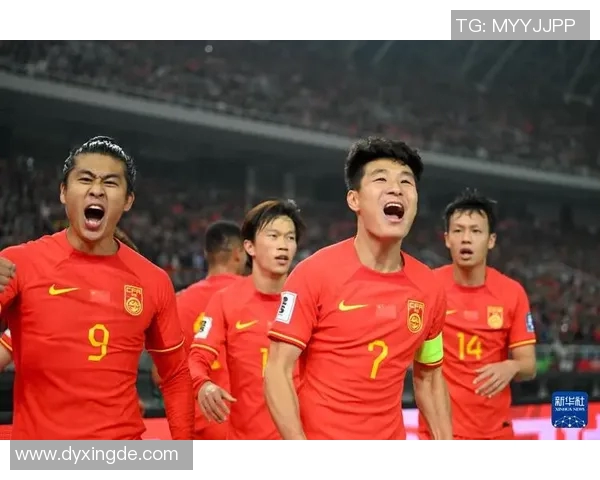 足球明星加盟国足踢球精彩瞬间视频回顾与分析